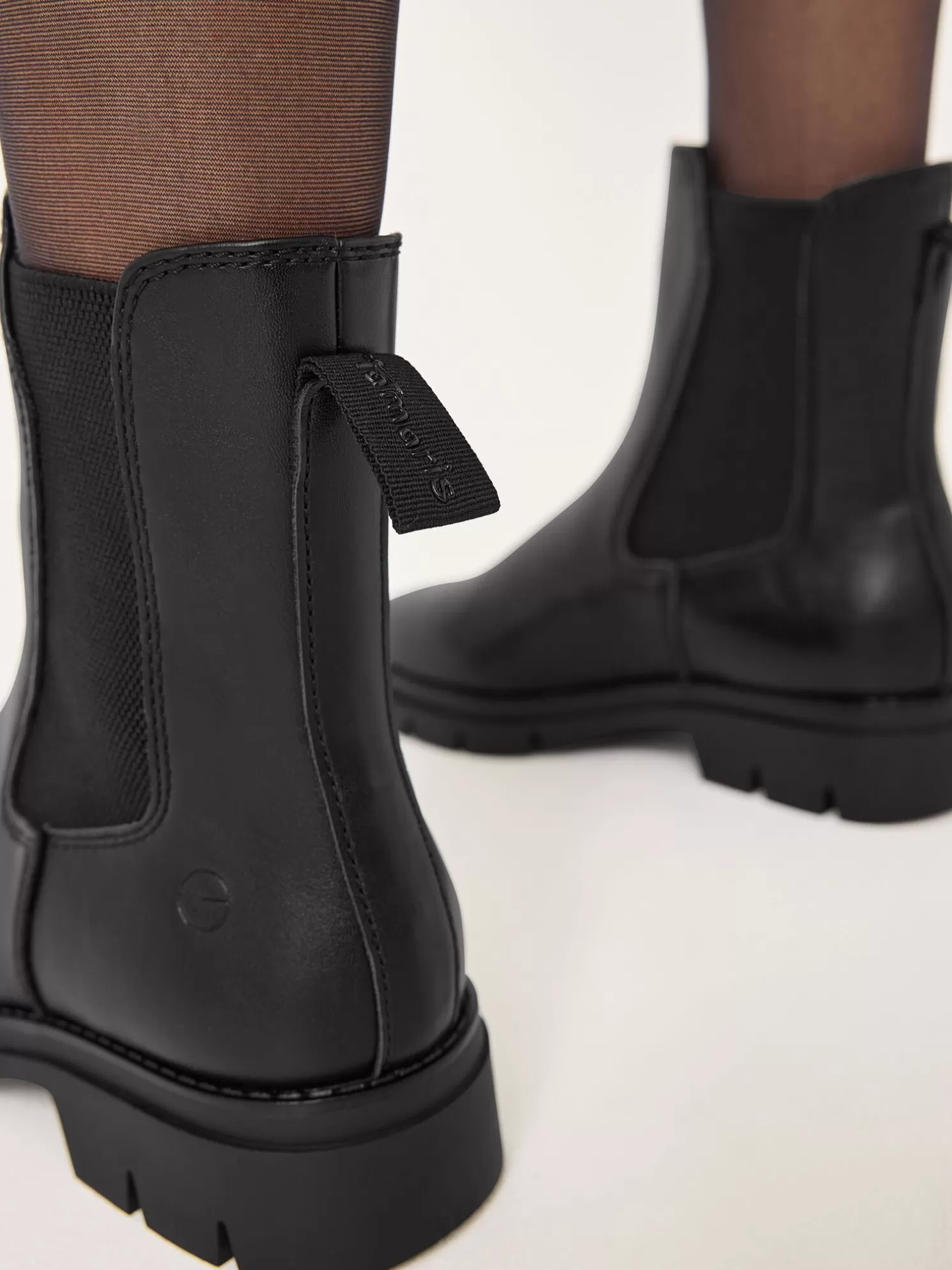 Tamaris Chelsea Boot - schwarz