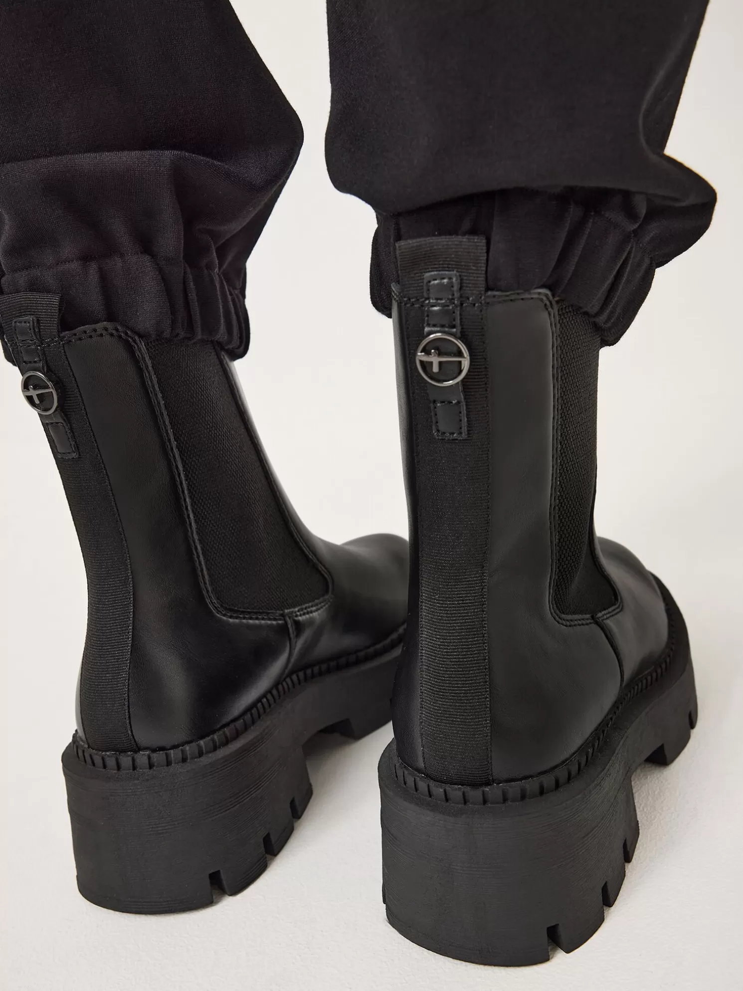 Tamaris Chelsea Boot - schwarz