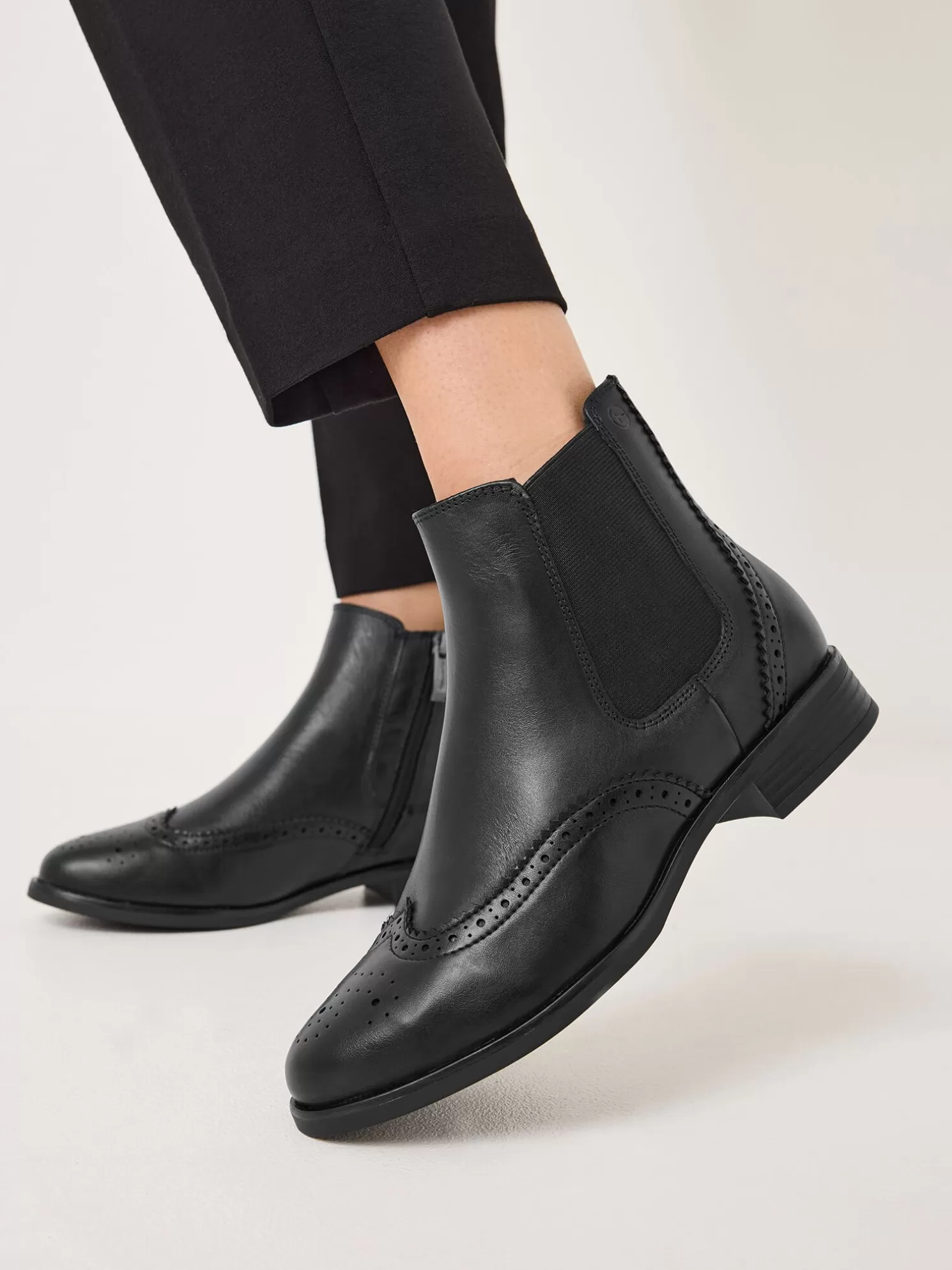 Tamaris Chelsea Boot - schwarz