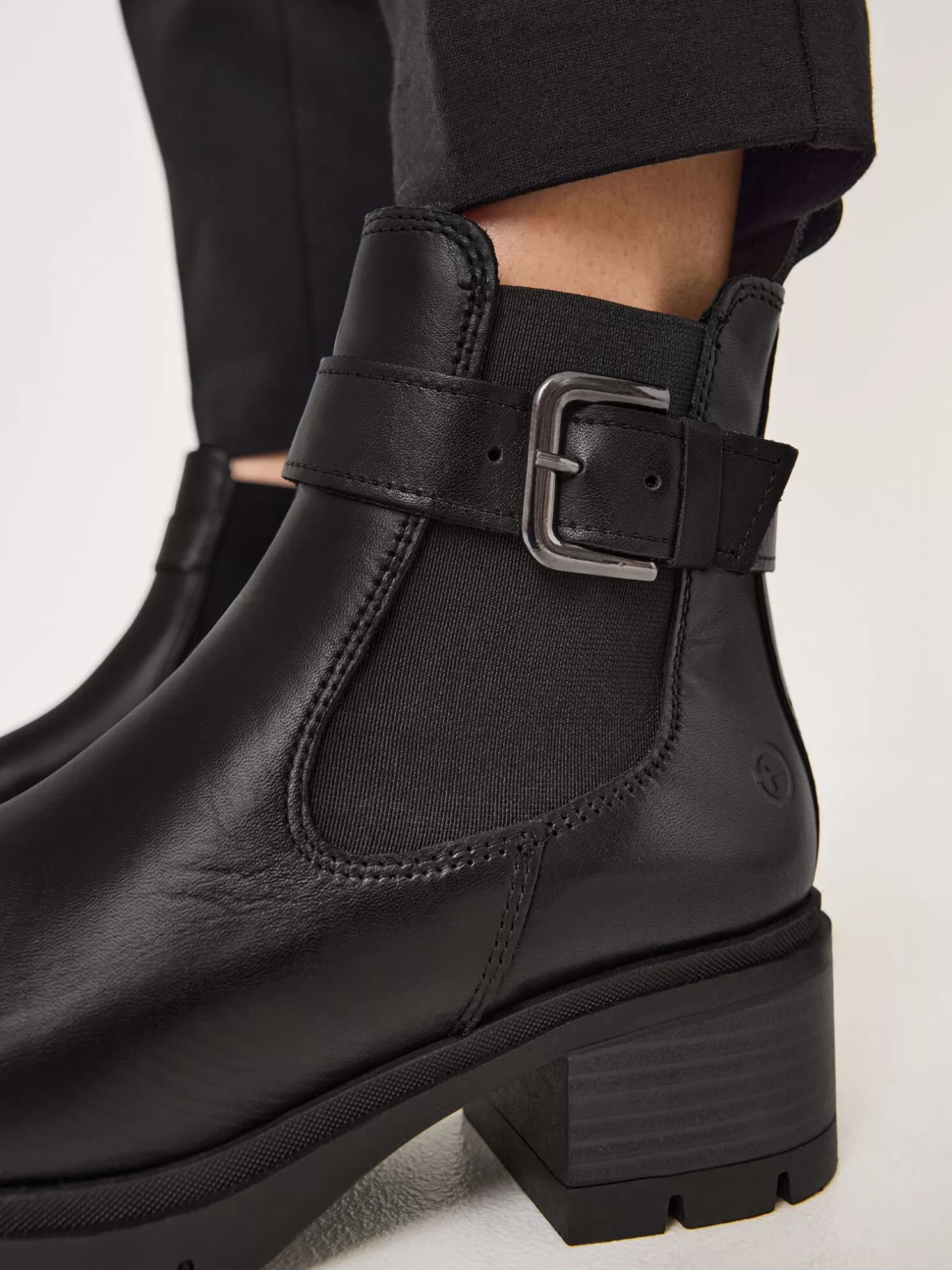 Tamaris Leder Chelsea Boot - schwarz